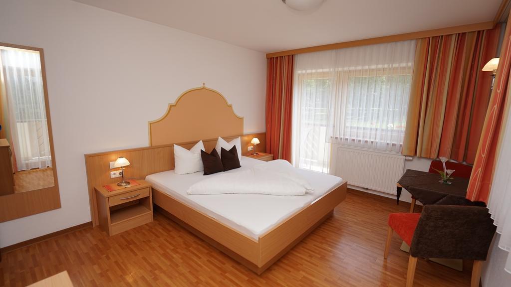 Appartements Rosa Mayrhofen Szoba fotó
