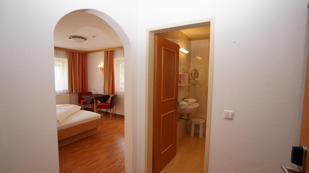 Appartements Rosa Mayrhofen Szoba fotó